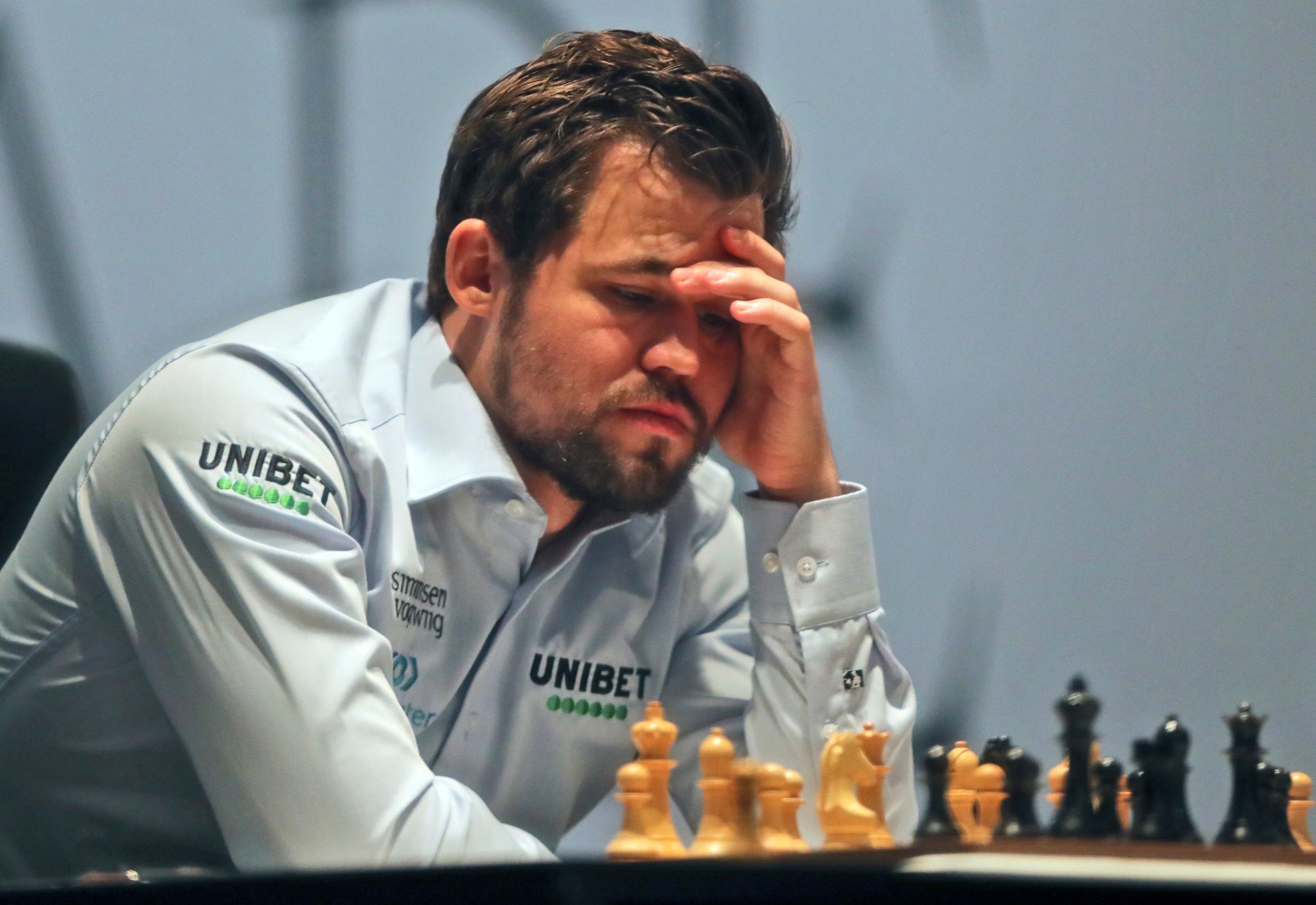 Musste sich auch an seinem 31. Geburtstag mit einem Remis zufrieden geben: Magnus Carlsen.